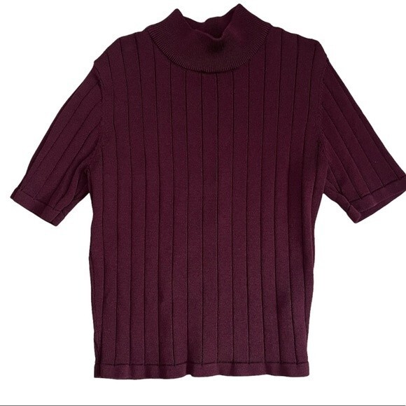 Forever 21 Knit Top with Open Back Maroon Size Small - Picture 3 of 7